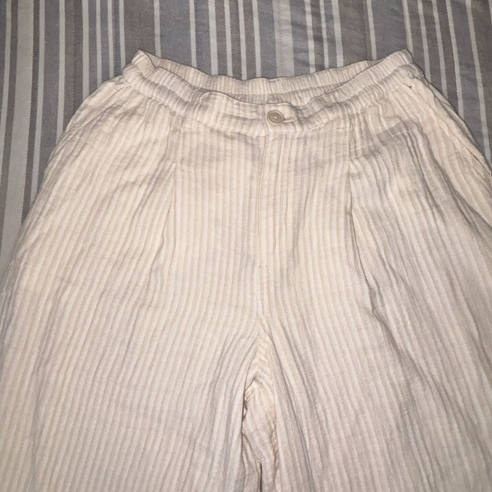 Aerie Women Cream Pin Strip Wide Leg Pleated Pockets Cotton Comfort Size Medium - Picture 3 of 12